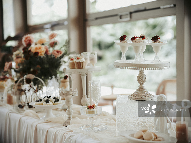 茶歇，点心，甜品，甜点，下午茶，甜品台，冷餐，甜食，蛋糕，美食，美味，食物，婚礼摆台，摆台，高端，活图片素材