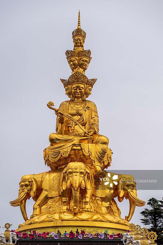 峨眉山金顶 十方普贤像图片素材