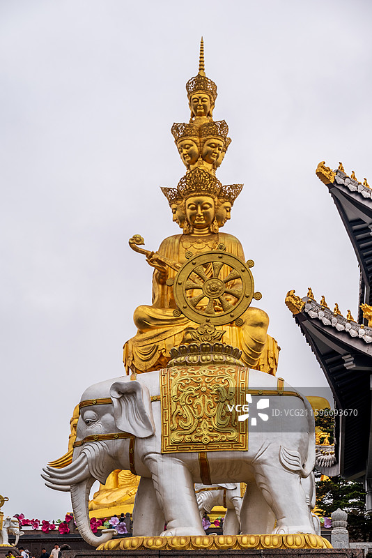 峨眉山金顶 十方普贤像图片素材