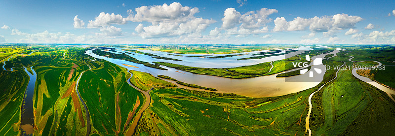航拍夏季富锦松花江流域风光图片素材