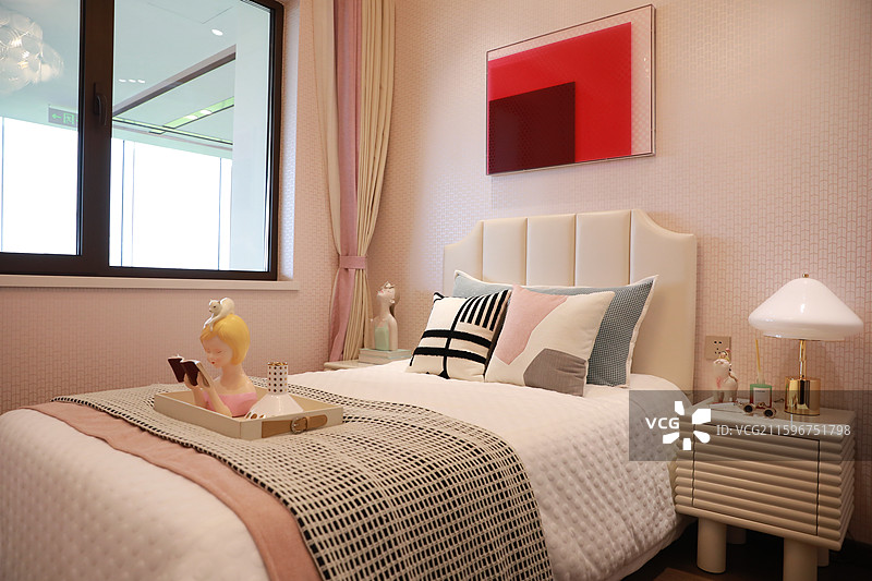 精装修的卧室图片素材