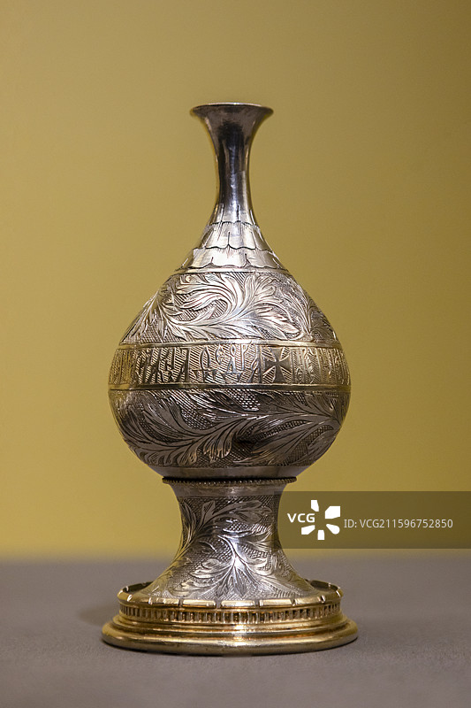 国博-俄宴风华-克里姆林宫博物馆藏餐饮文化精品展-胡椒瓶-银-1560年图片素材