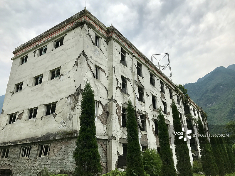 四川省阿坝州汶川特别旅游区四川汶川特大地震漩口中学遗址图片素材