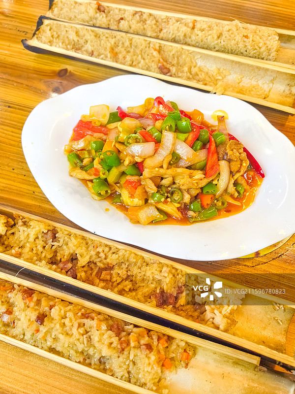 竹筒饭广西特色美食图片素材