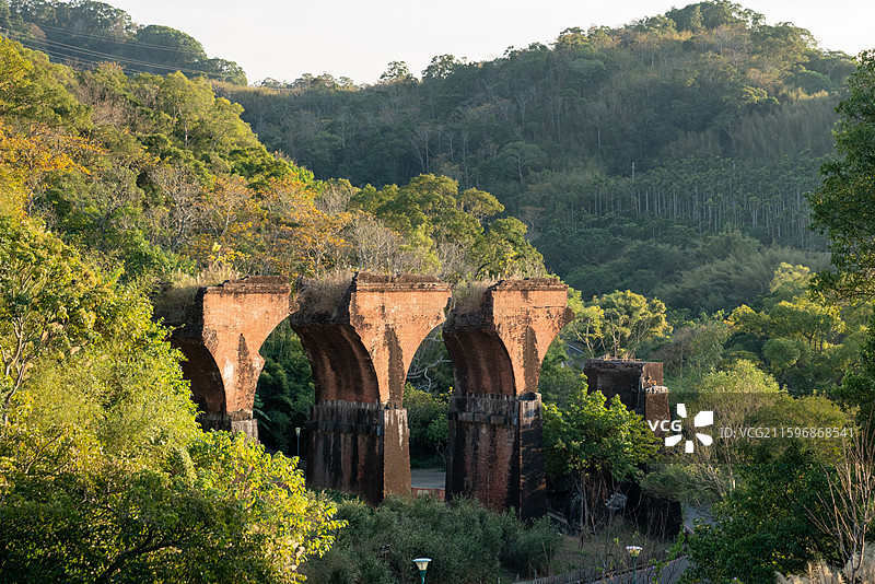 台湾十六份是位于苗栗县三义乡，胜兴车站，建于1907年，是台湾西部纵贯铁路海拔最高的车站图片素材
