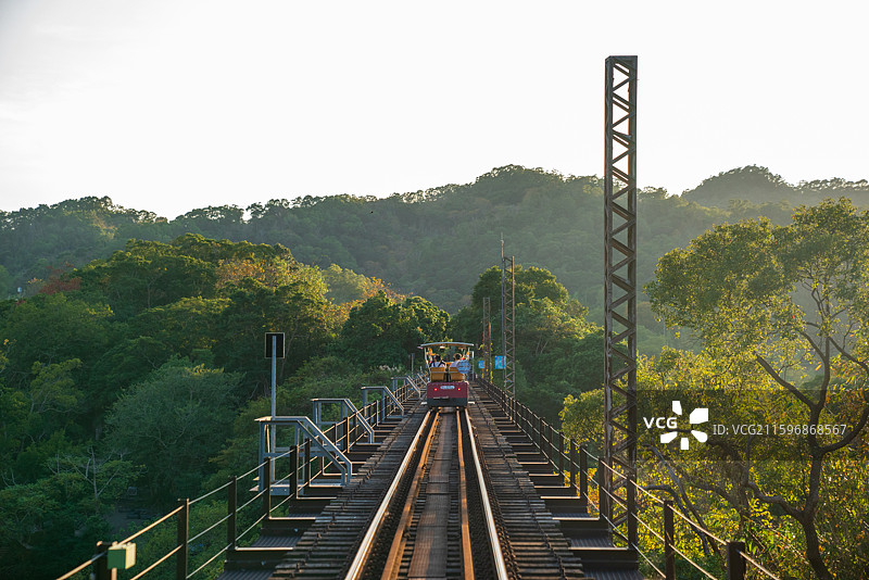 台湾十六份是位于苗栗县三义乡，胜兴车站，建于1907年，是台湾西部纵贯铁路海拔最高的车站图片素材