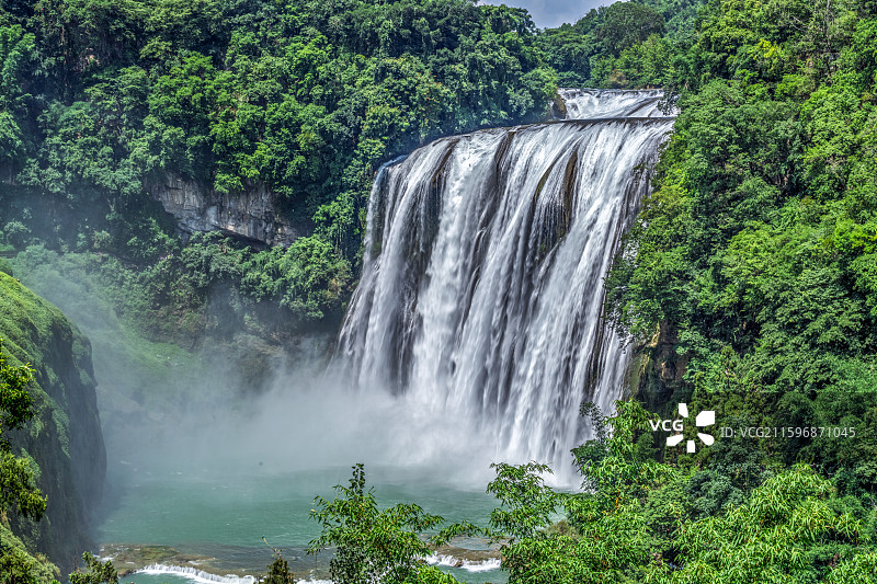 安顺市黄果树瀑布景区-5A级景区-贵州省安顺市镇宁布依族苗族自治县-世界著名大瀑布-黄果树大瀑图片素材