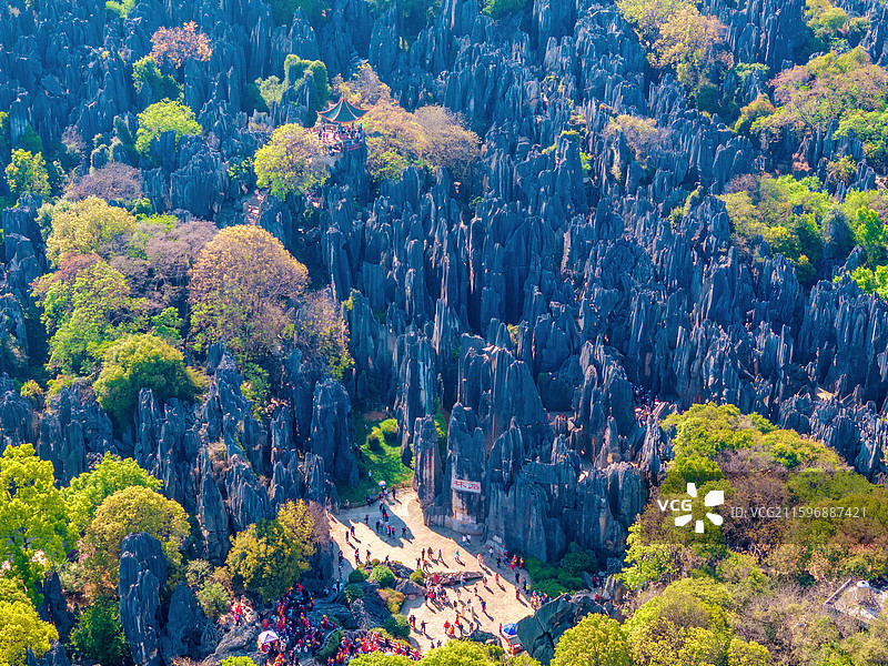 中国云南昆明石林风景区航拍风光图片素材