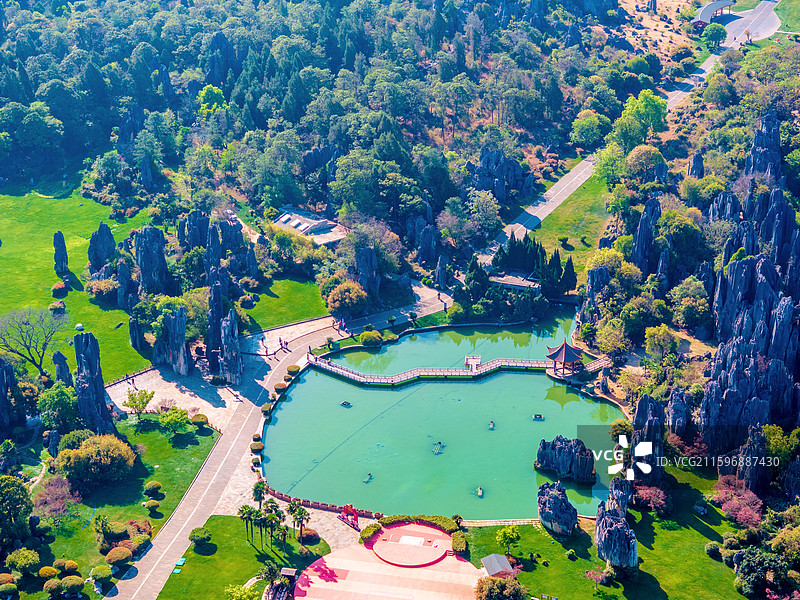 中国云南昆明石林风景区航拍风光图片素材