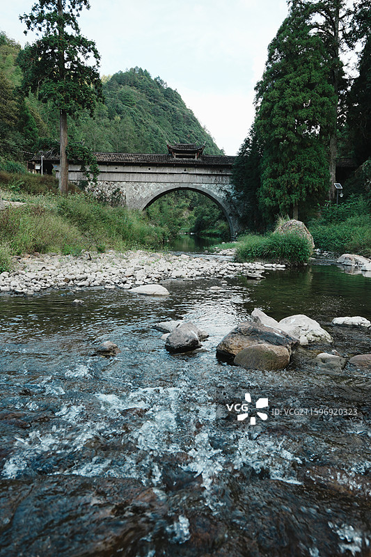 浙江省丽水市庆元县月山村廊桥风光图片素材