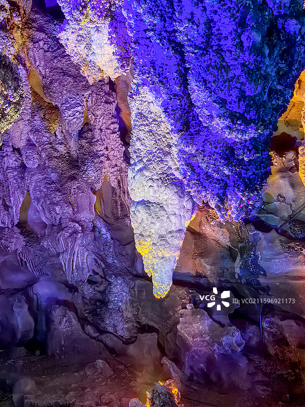 溶洞钟乳石石笋图片素材