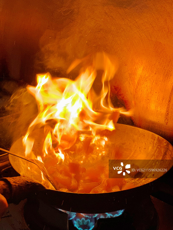 大火烹炒凉粉炒菜中国菜图片素材