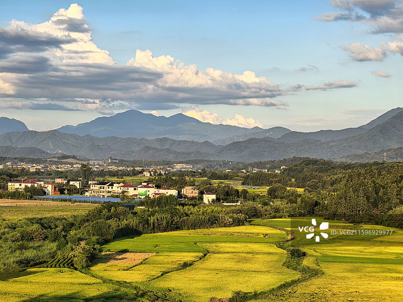 江西景德镇市浮梁县寒溪村田原风景图片素材