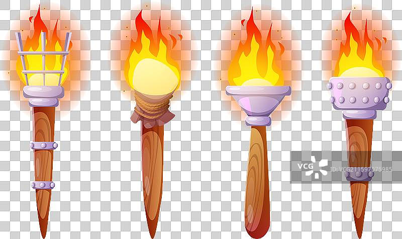 燃烧的火炬组，孤立在黑色背景上图片素材