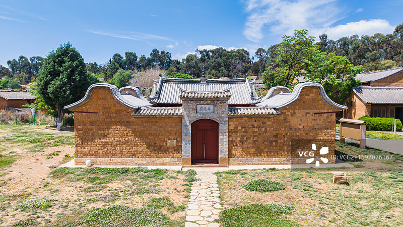 云南昆明卧龙古渔村的传统建筑：华光庙。图片素材