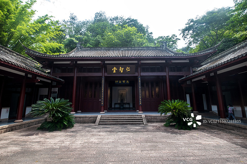 俯拍福建南平九曲溪竹筏漂流周边风景图片素材