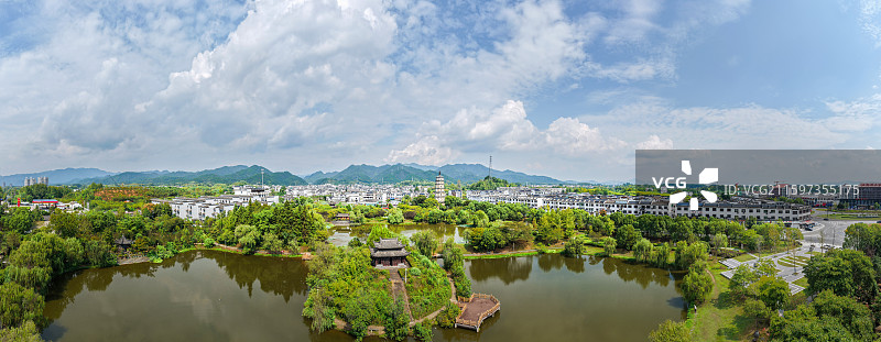 安徽省黄山市徽州区潜口村南明嘉靖二十三年下尖塔翼峰塔公园图片素材