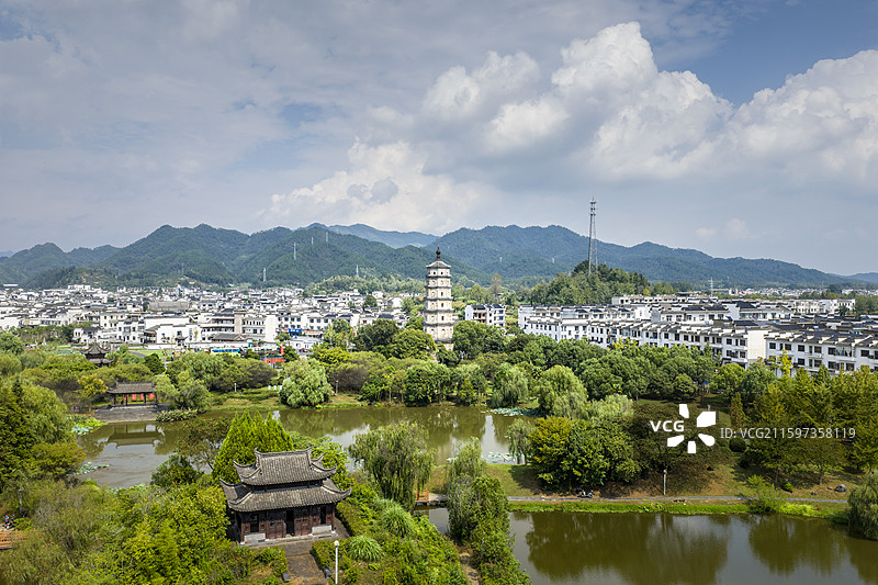 安徽省黄山市徽州区潜口村南明嘉靖二十三年下尖塔翼峰塔公园图片素材