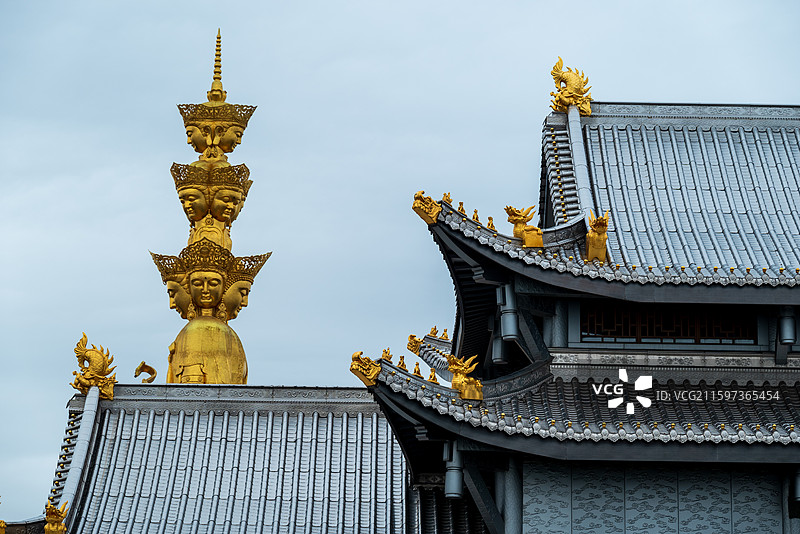 峨眉山金顶 十方普贤像图片素材