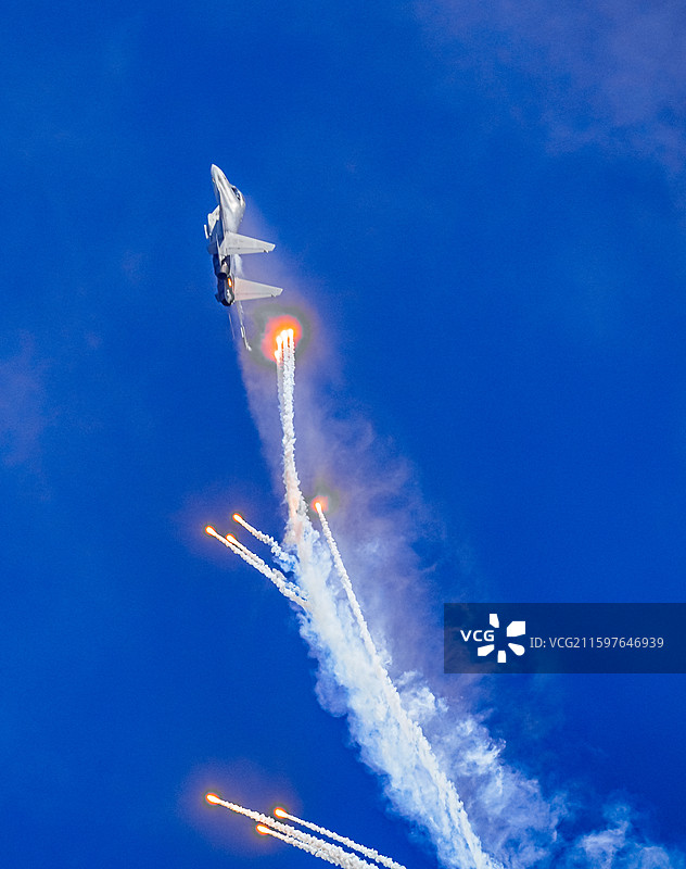 第十五届中国航展歼16战斗机图片素材