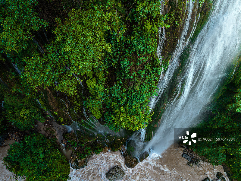航拍四川攀枝花箐河瀑布自然风光图片素材