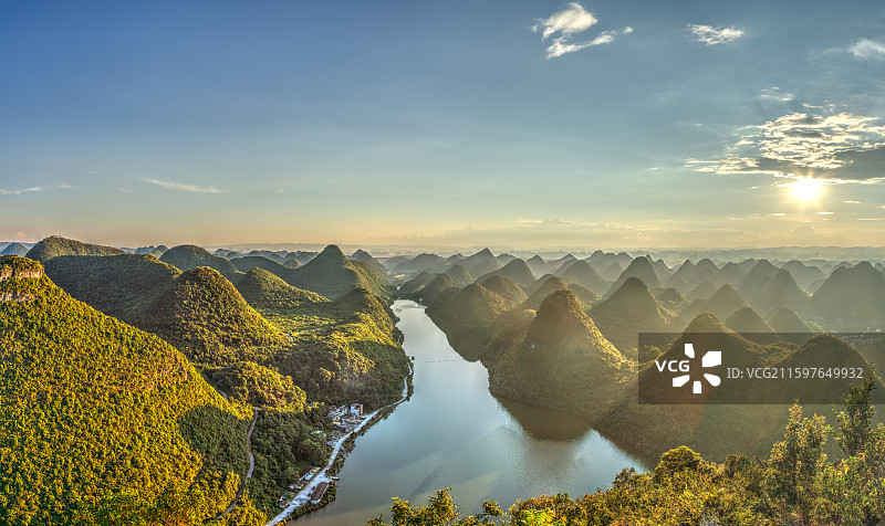 万峰顶图片素材