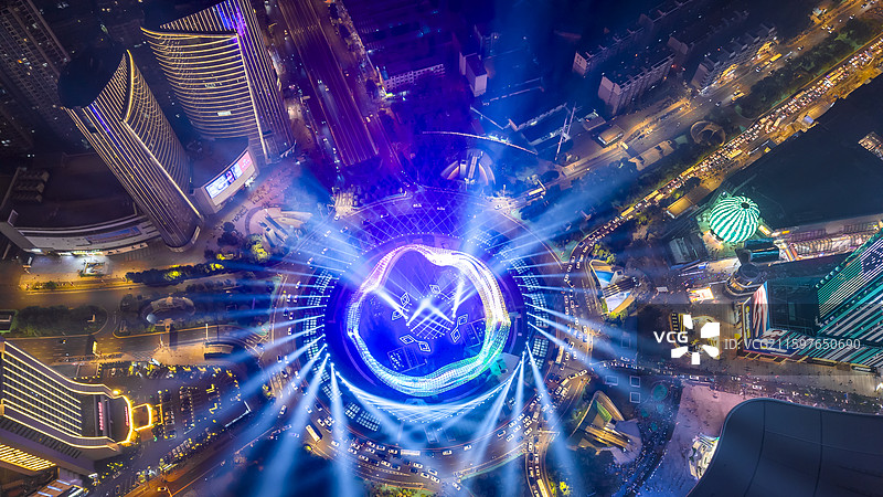 武汉光谷春晚灯光秀十一国庆节灯光表演图片素材