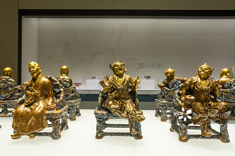 湖北省博物馆彩釉十八罗汉清光绪1875-1908年图片素材
