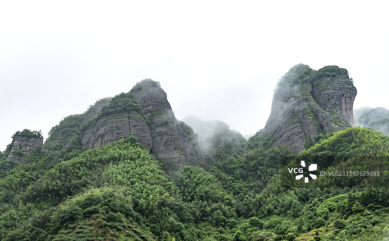 江西赣州龙南市南武当山，美丽的丹霞地貌图片素材