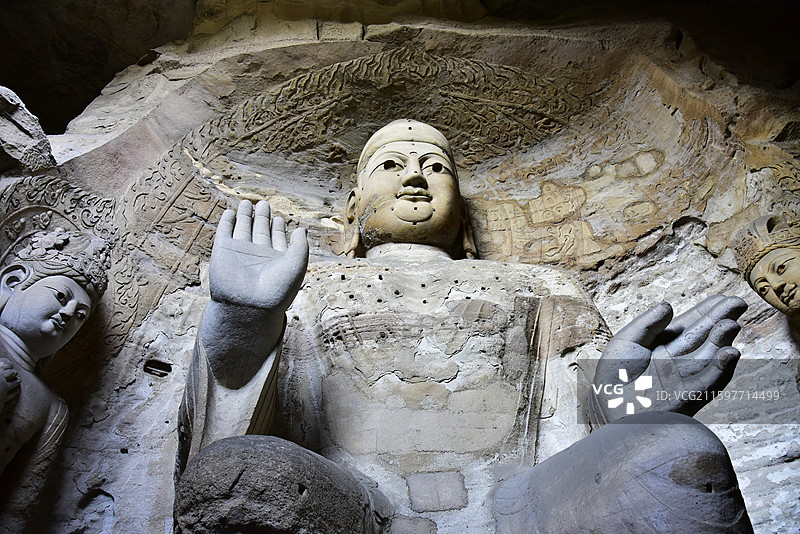山西省大同云冈石窟北魏佛像图片素材