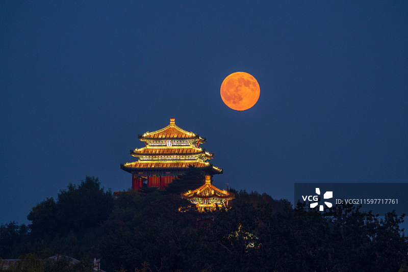 万春亭满月图片素材