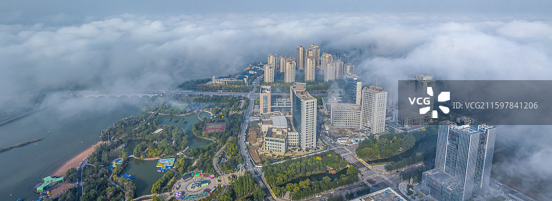 航拍银川阅海湾云海图片素材
