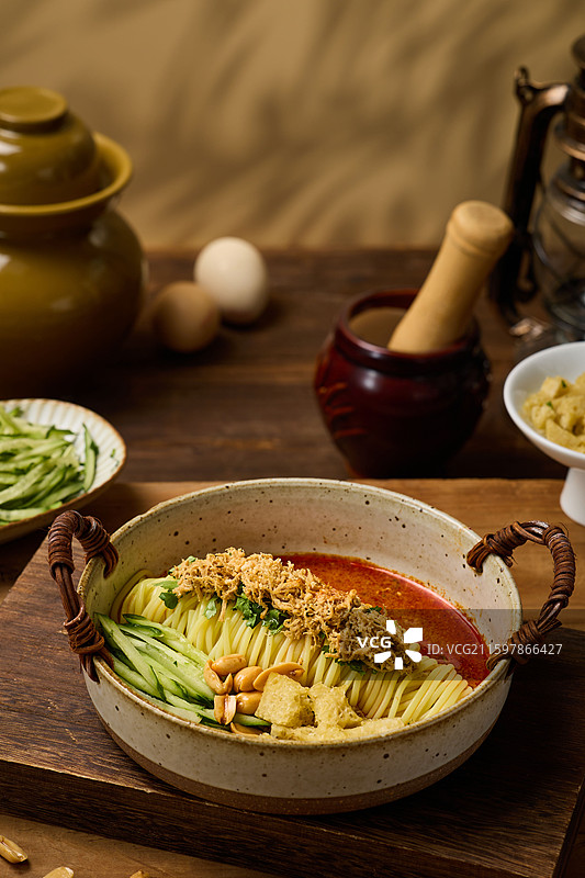 鸡丝凉面图片素材