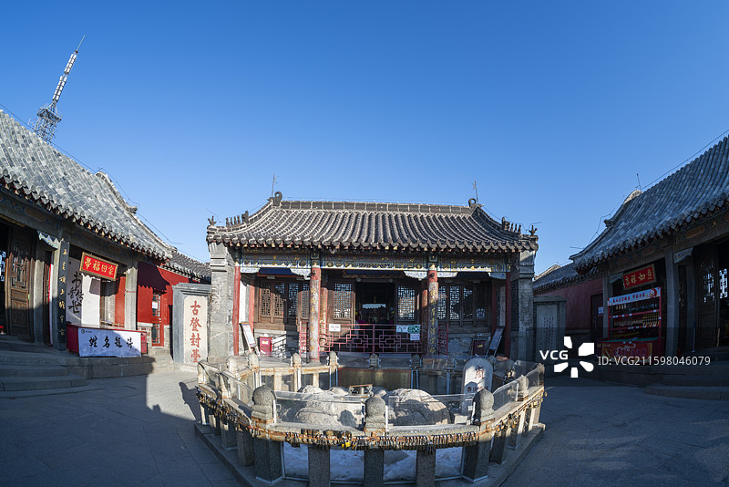 泰安泰山山顶风景图片素材