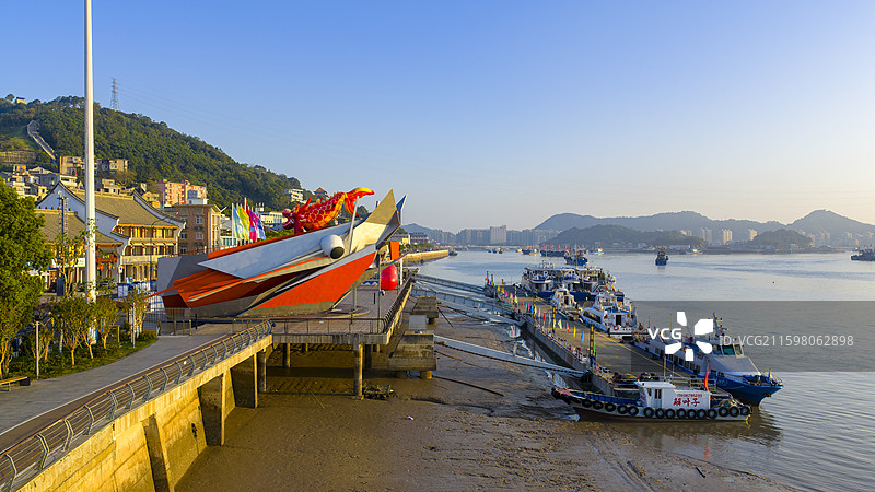 浙江宁波象山石浦渔港古城晨曦航拍图片素材