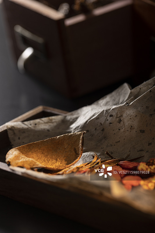 养生茶：陈皮和枸杞图片素材