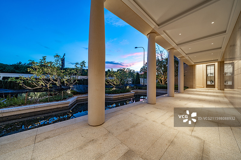 欧式建筑走廊罗马柱图片素材