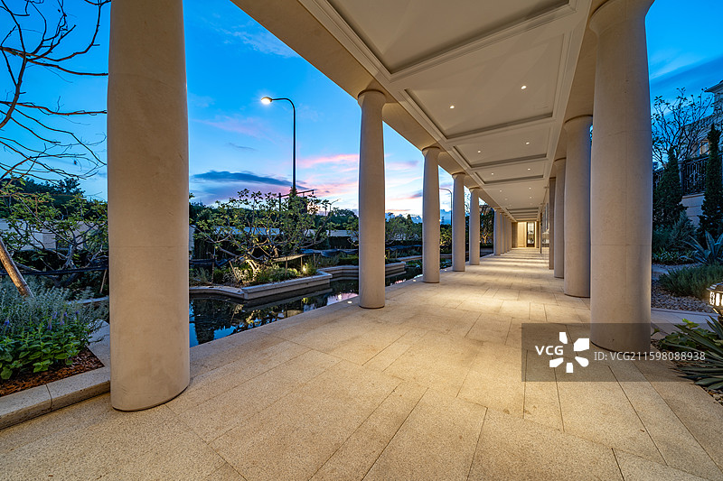 欧式建筑走廊罗马柱图片素材