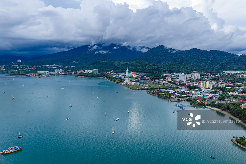 马来西亚兰卡威城市风景航拍图片素材
