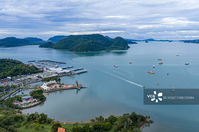 马来西亚兰卡威城市风景航拍图片素材