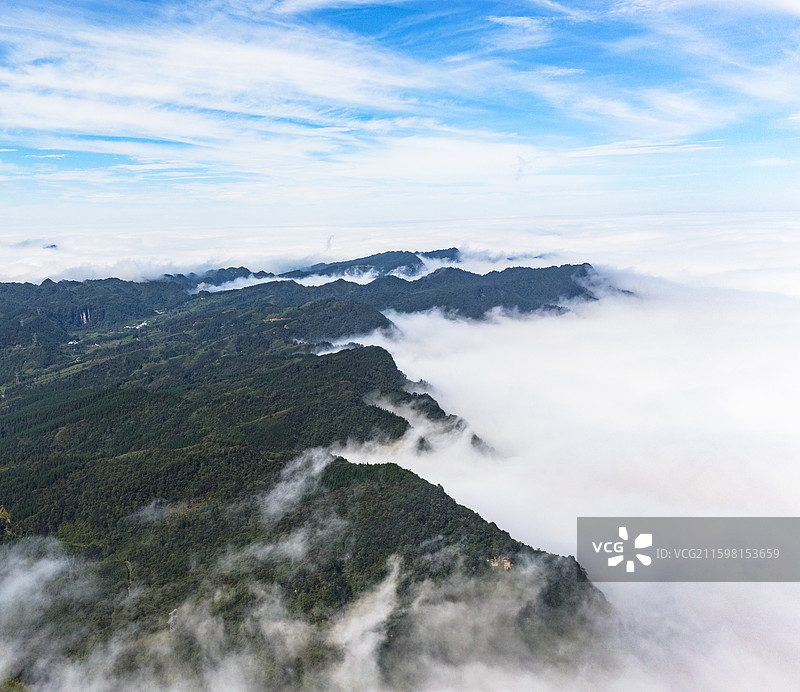 大美山峦云海仙峰山康养胜地日落时刻图片素材