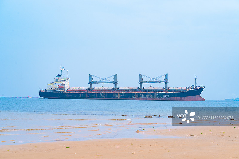 山东威海布鲁维斯号沉船航拍图片素材