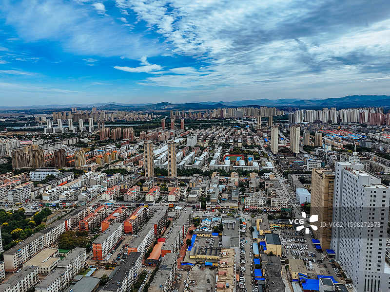 辽阳市 文圣区 太子河 河东广场 白塔公园 航拍 地标图片素材