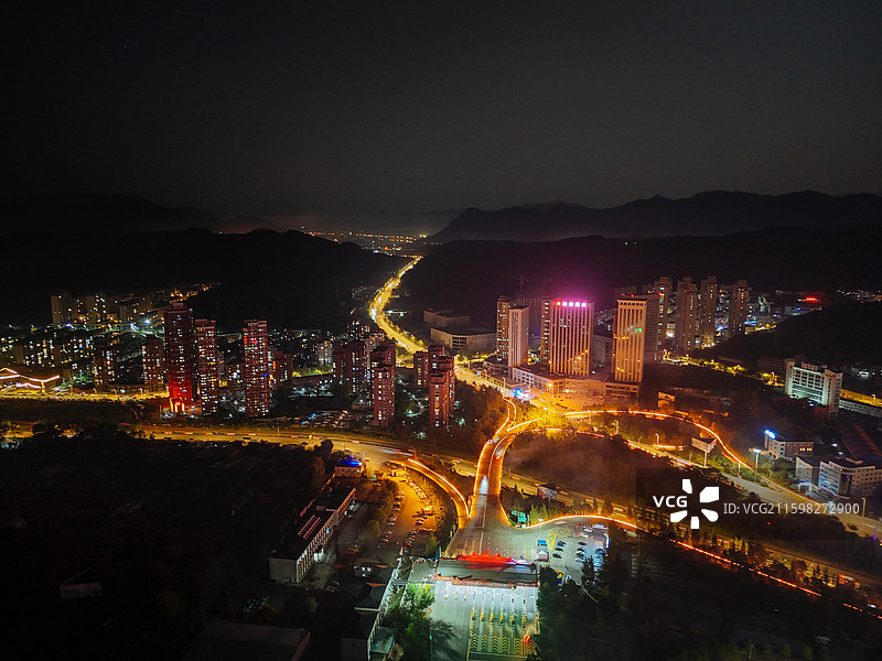本溪市 明山区 枫叶广场 富虹商场 太子河 金山公园图片素材