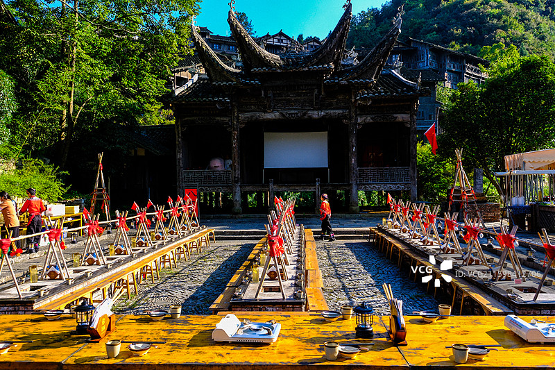 中国贵州遵义市播州区乌江寨国际旅游度假区风光，中国传统文化村落图片素材