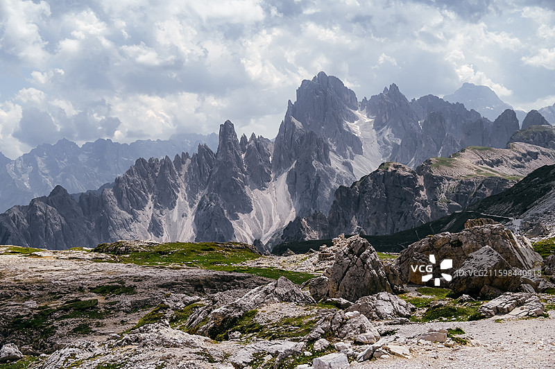 意大利 多洛米蒂 三峰山 魔戒之路图片素材