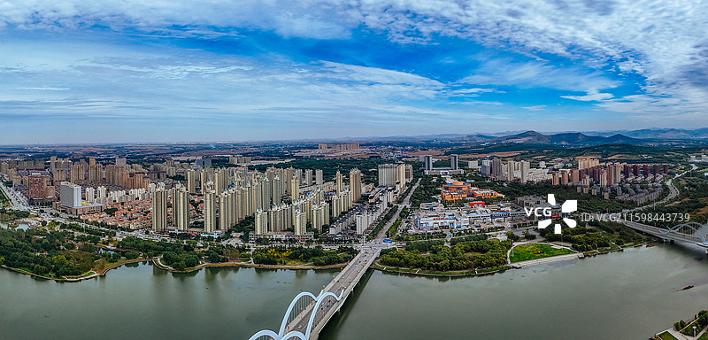 辽阳市 文圣区 太子河 河东广场 白塔公园 航拍 地标图片素材