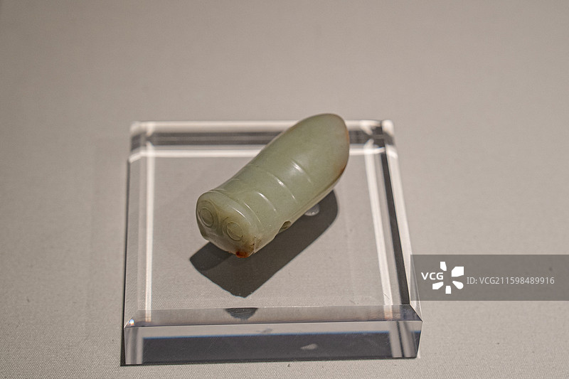 红山文化 黄玉蚕 巴林右旗博物馆图片素材