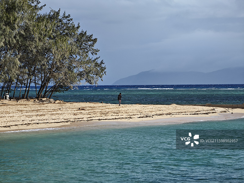 夏日纯净澳大利亚绿岛沙滩无人背景4K图片素材