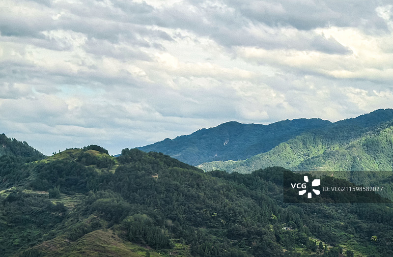 中国贵州毕节市筑蓉高速沿途贵州金沙县风光图片素材